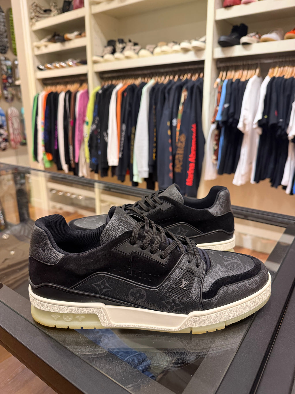 Louis Vuitton Trainer - Black Monogram