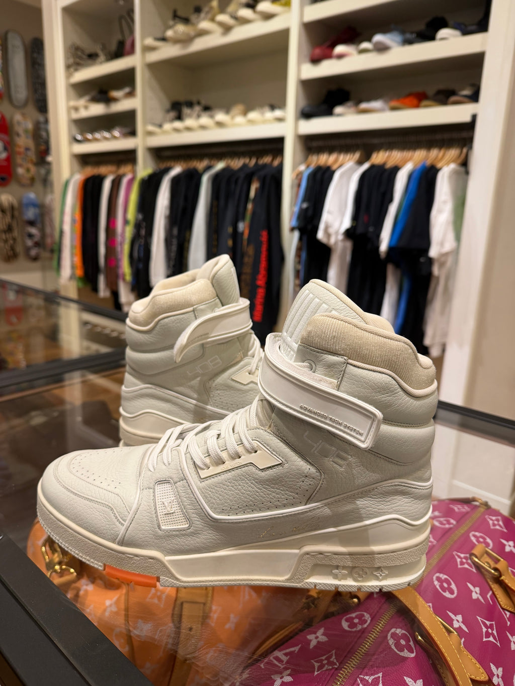Louis Vuitton Trainer High Top - Grey/White