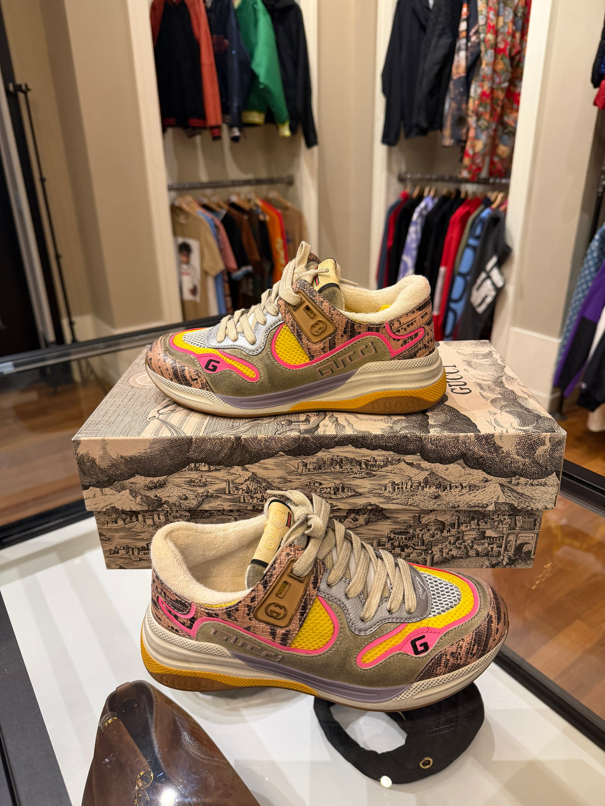 Gucci Ultraspace Sneaker