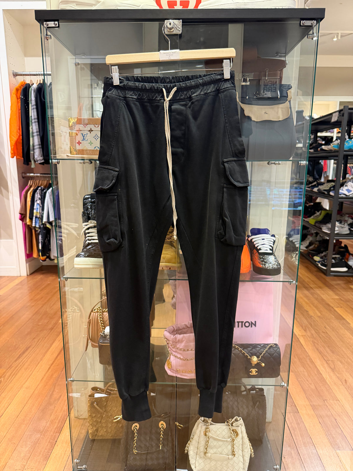 Rick Owens Cargo Jogger
Sweatpants- Black