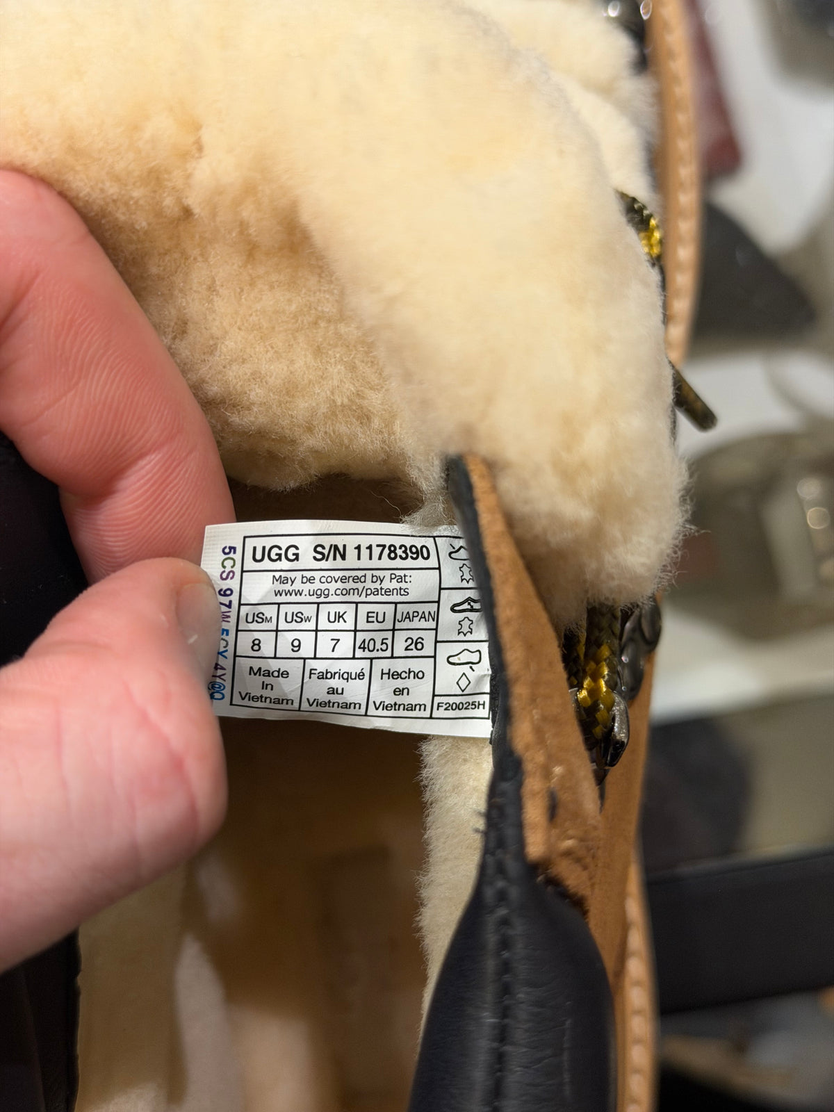 UGG x Sacai Suede & Shearling Hiking Boots - Khaki