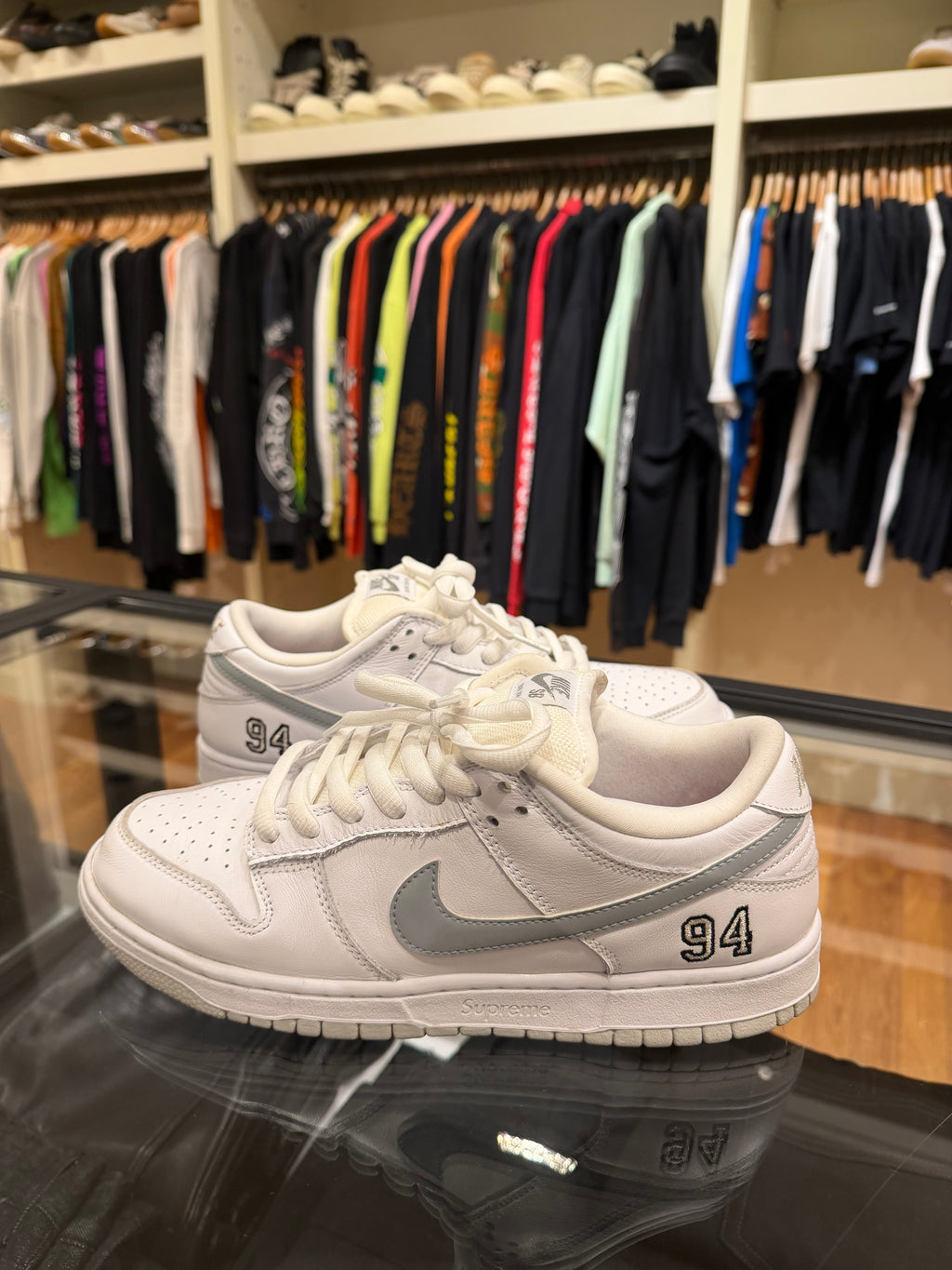 Supreme x Nike SB Dunk Low 94 ‘White Metallic Silver’
