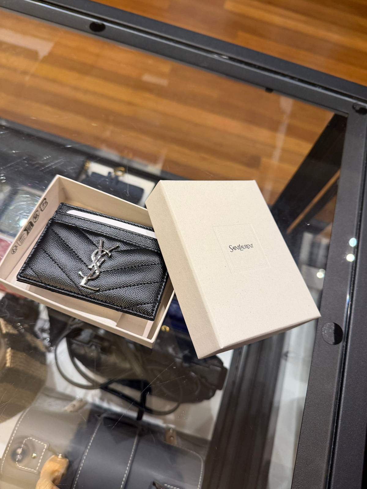 Saint Laurent Leather Cardholder - Black w Silver
