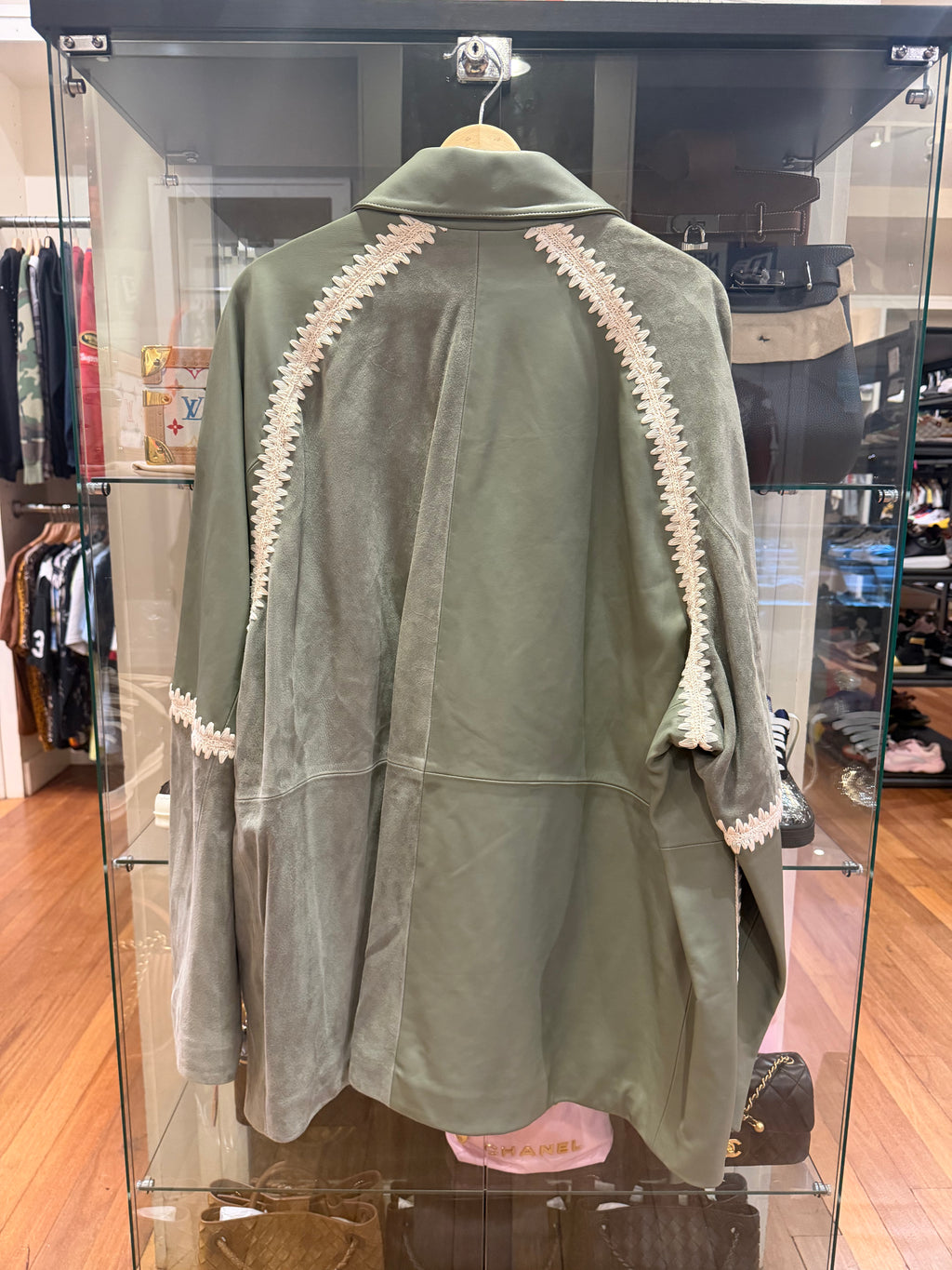 Kith Suede Combo Niko
Jacket - 'Region'