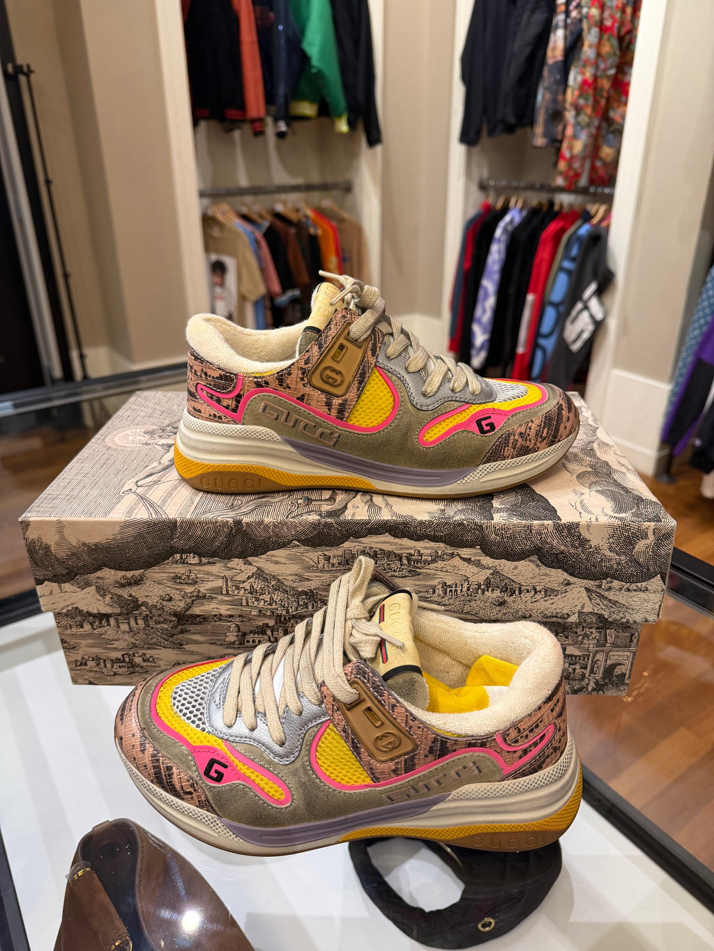 Gucci Ultraspace Sneaker