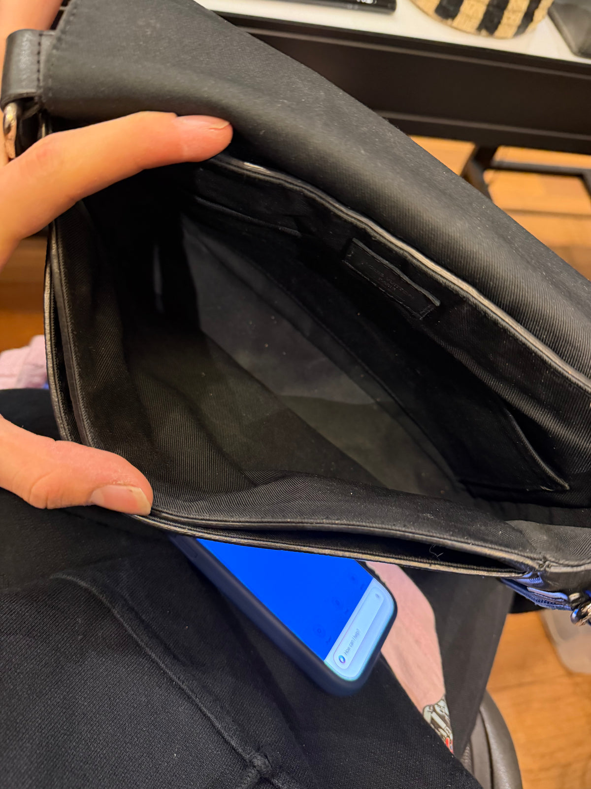 Louis Vuitton Damier Messenger Bag - Black