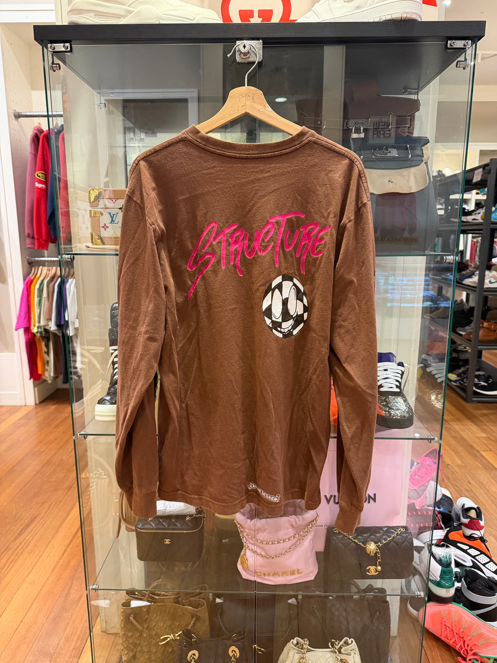 Chrome Hearts Matty Boy
Structure - Brown