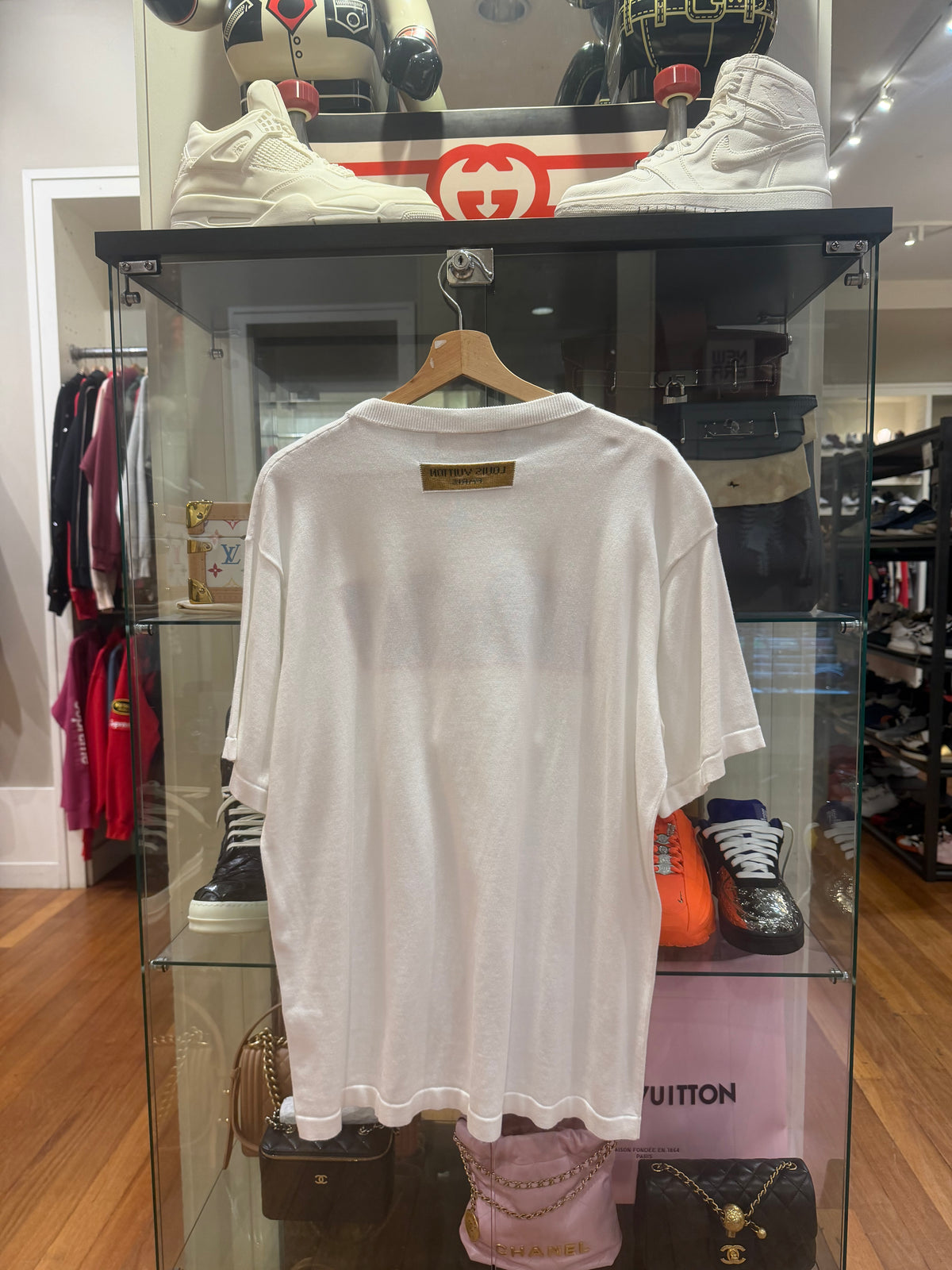 Louis Vuitton Intarsia Logo
Tee - White