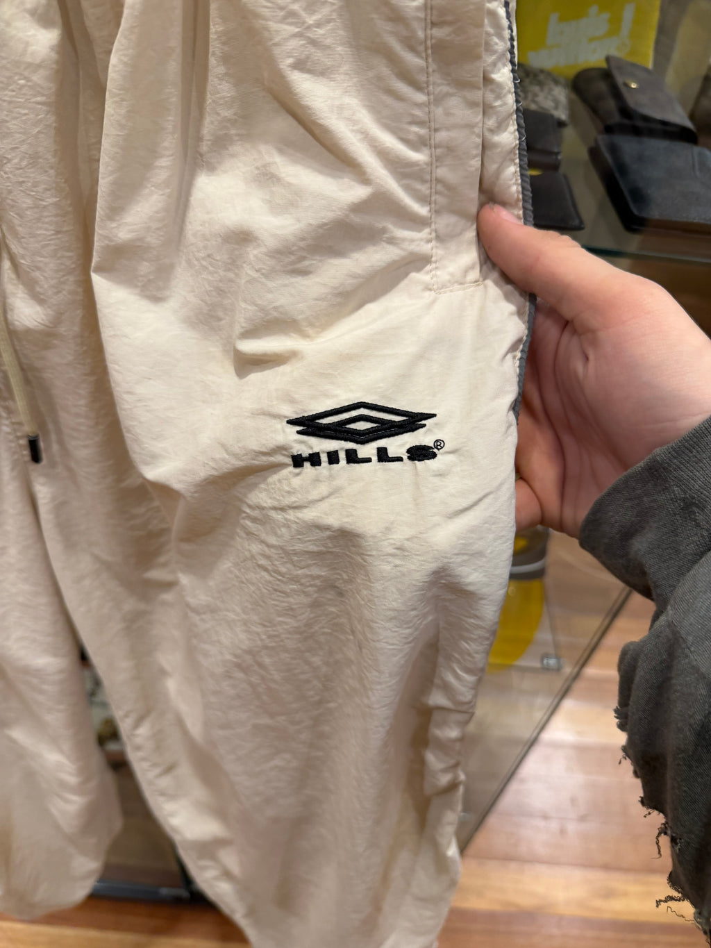Rasberry Hills Cashew Track Pants - Cream