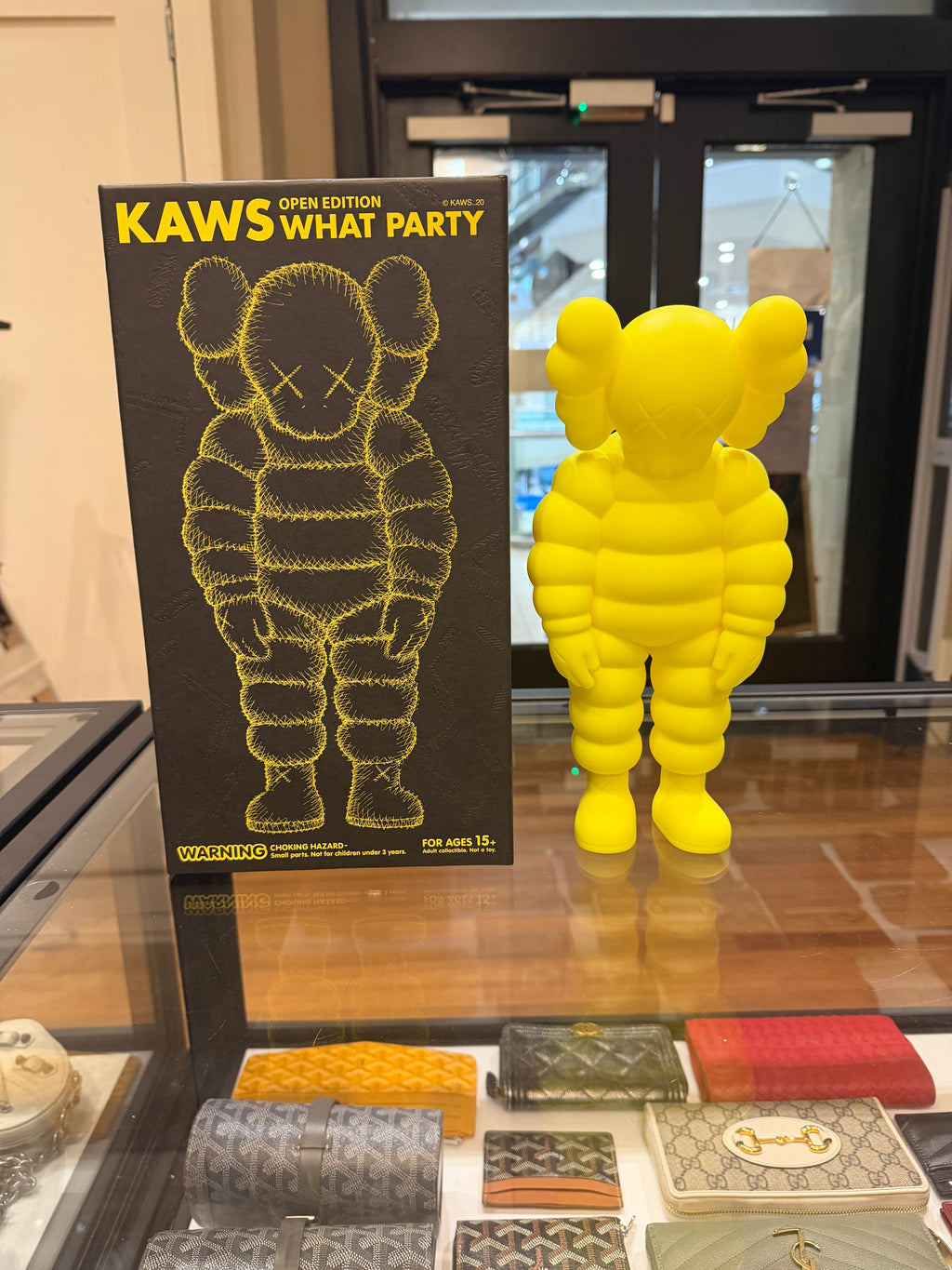 Kaws Open Edition What Party Figure - Neon