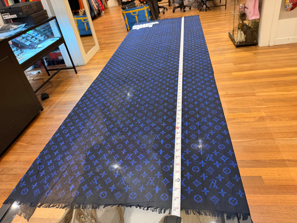 Louis Vuitton Etoile Everyday Stole Scarf Blue Navy blue Cotton (75in)