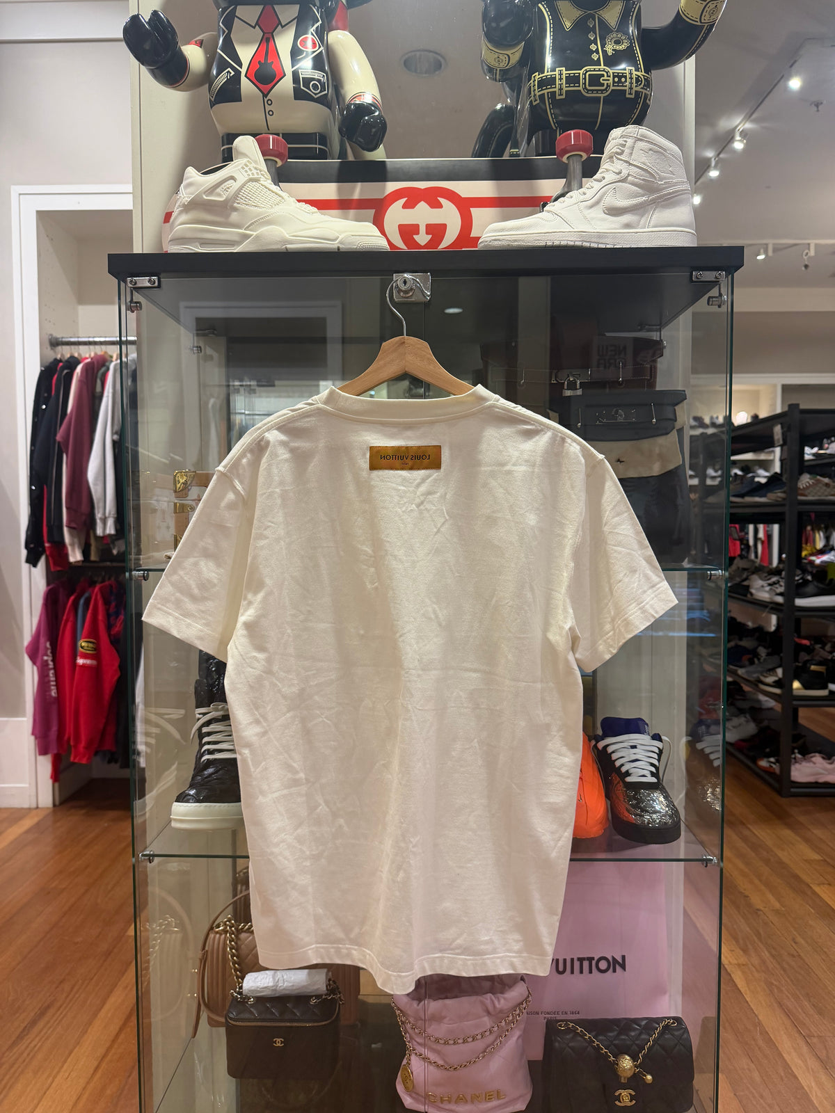 Louis Vuitton Tonal Embossed
Logo Tee - White