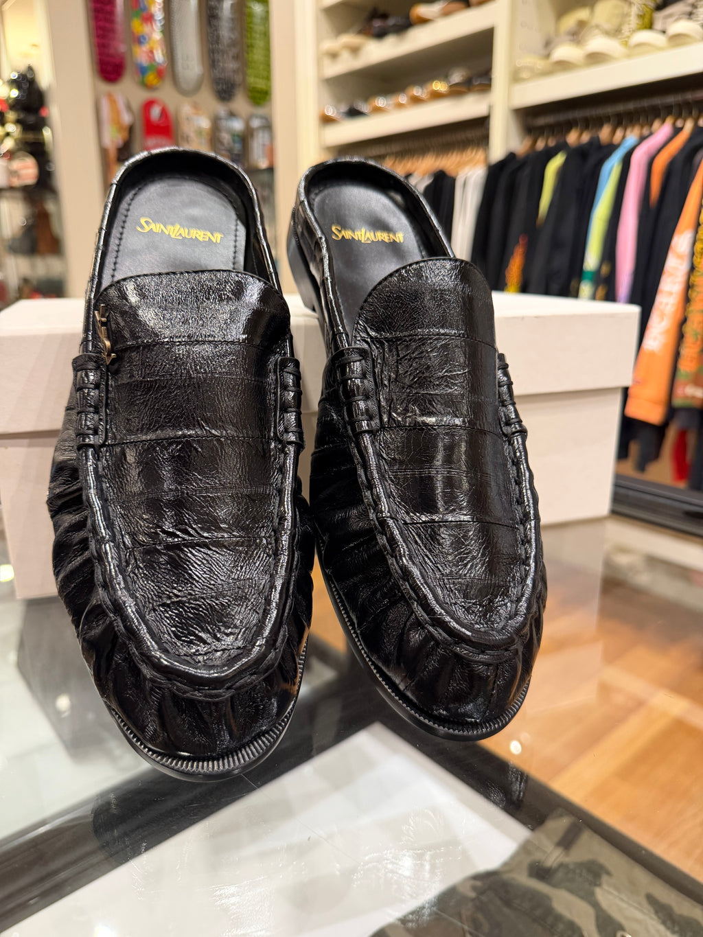 Yves Saint Laurent Mules - Black Cracked Leather