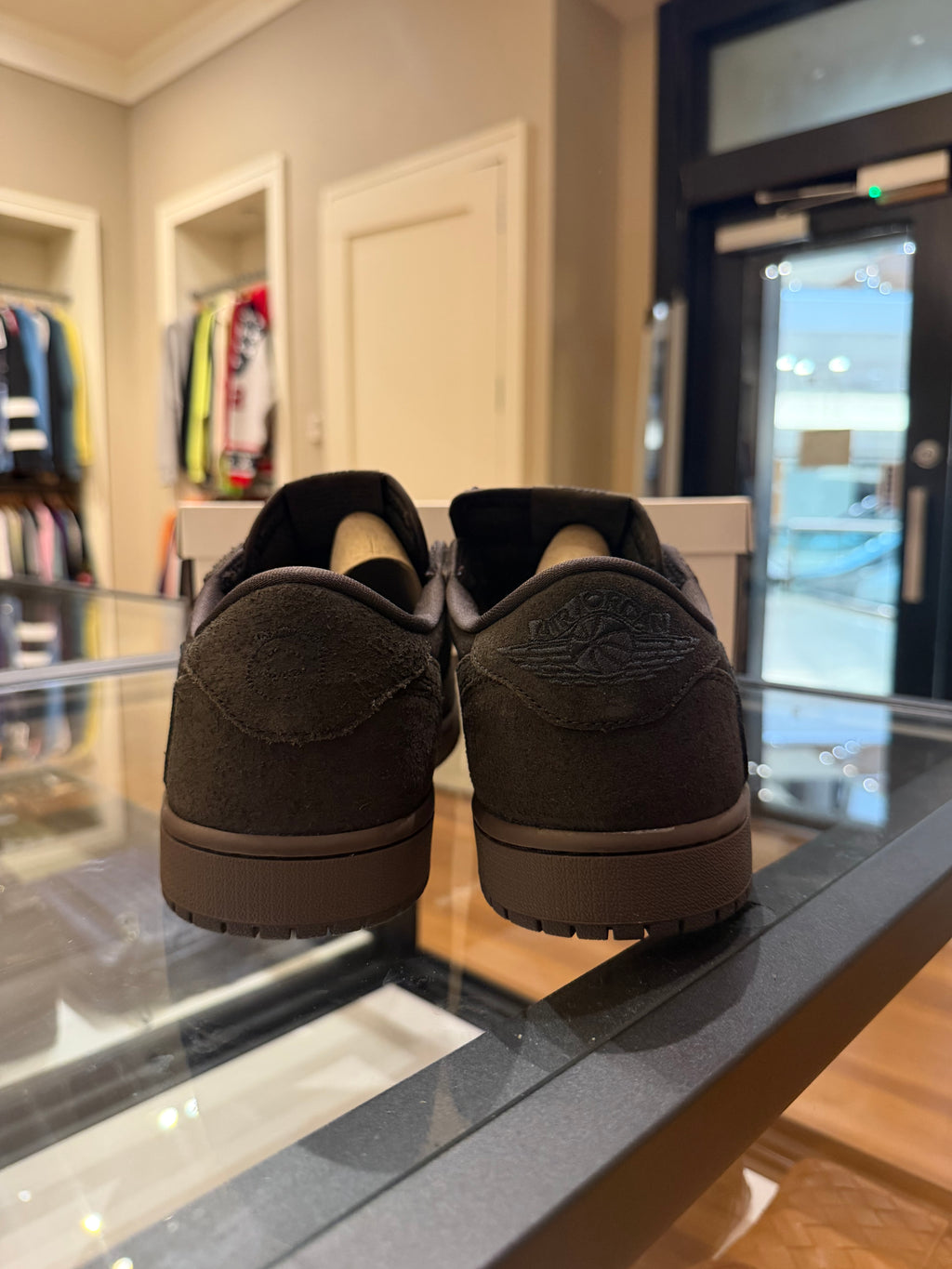 Jordan 1 Low OG SP 'Travis
Scott Velvet Brown'