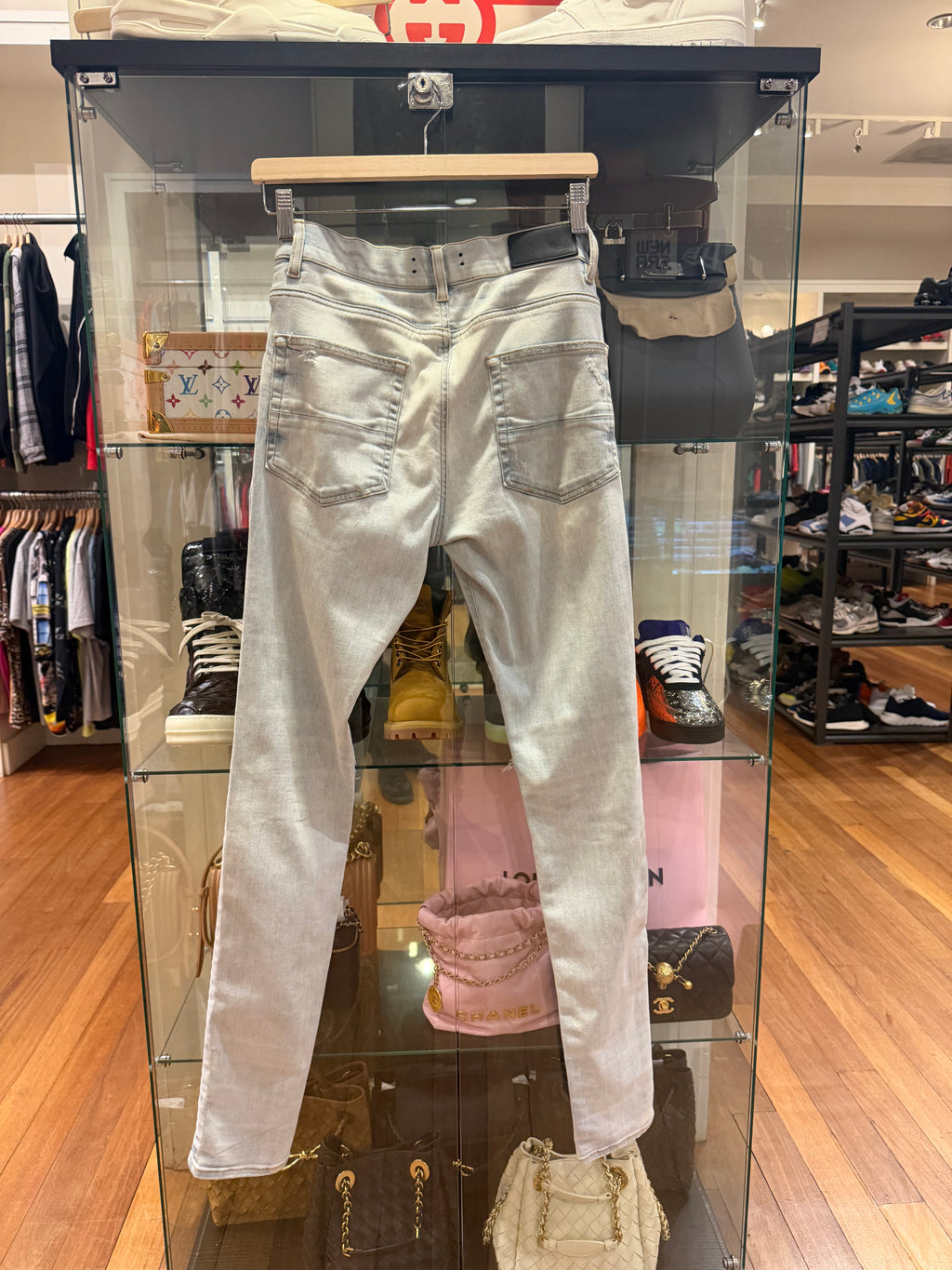 Amiri Thrasher Distressed
Skinny Jeans - Light