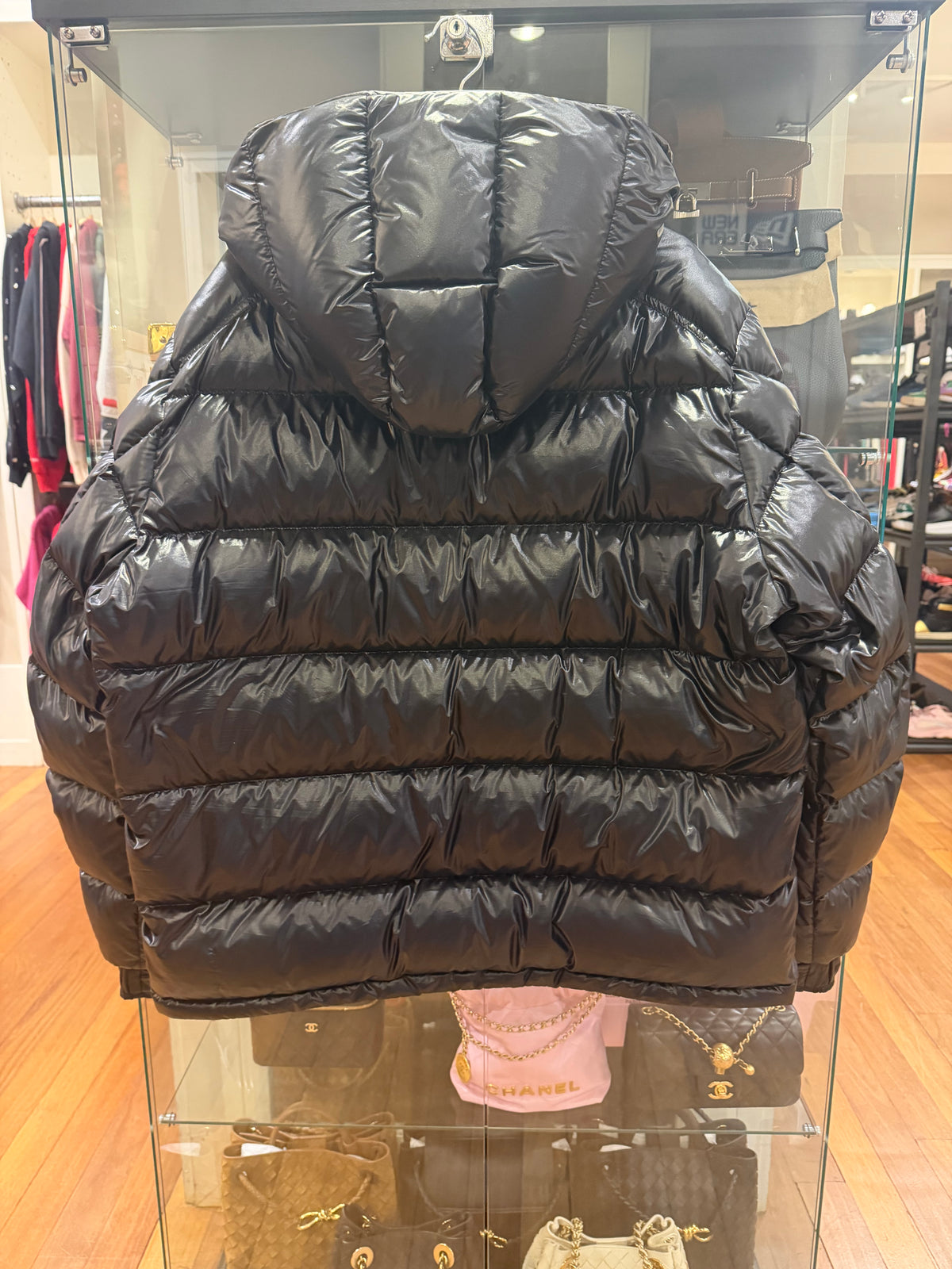 Moncler Maya Giubbotto
Down Puffer Jacket - Black