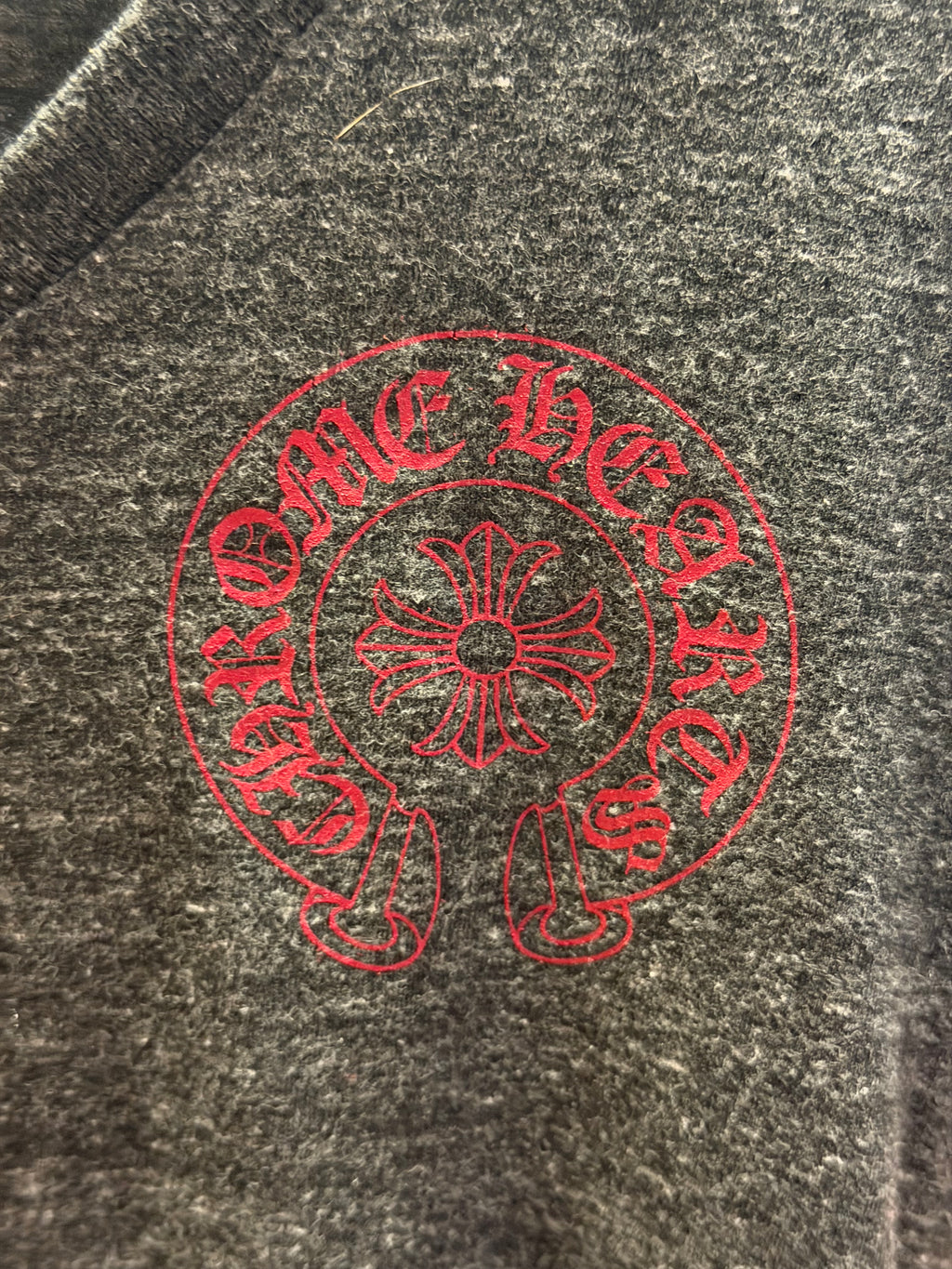 Chrome Hearts Horseshoe V-Neck - Grey/Red