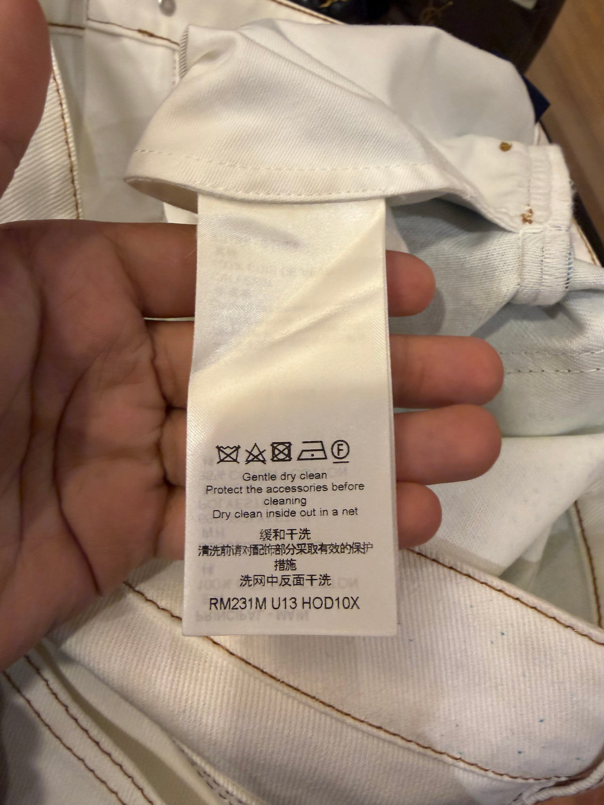 Louis Vuitton LV Spray Deni
Jeans - White/Turquoise