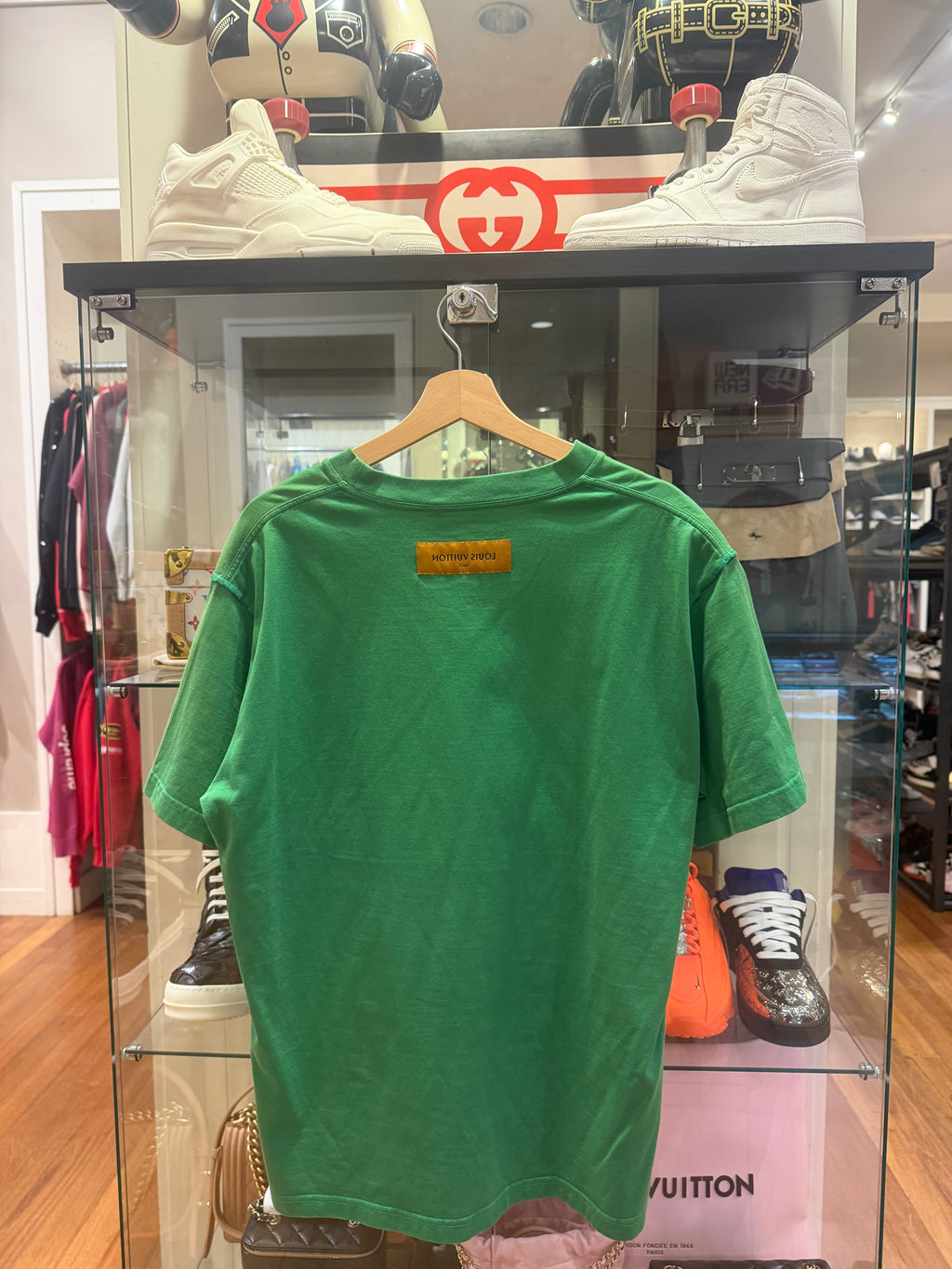 Louis Vuitton Tonal Emboss
Logo Tee - Green