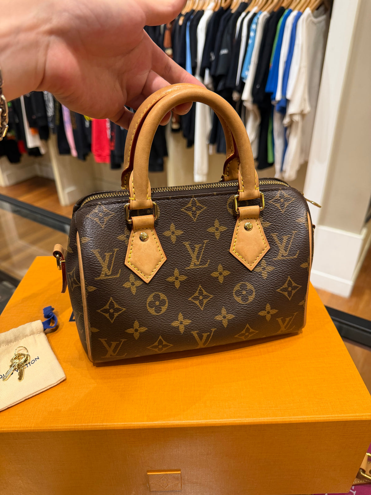 Louis Vuitton Speedy 20 Bandouliere - Monogram