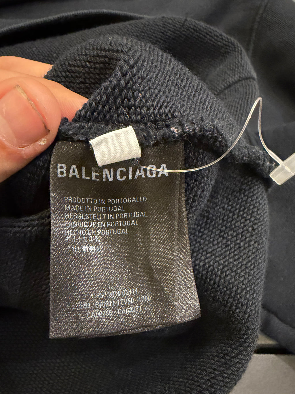Balenciaga Rainbow BB
Hoodie - Black