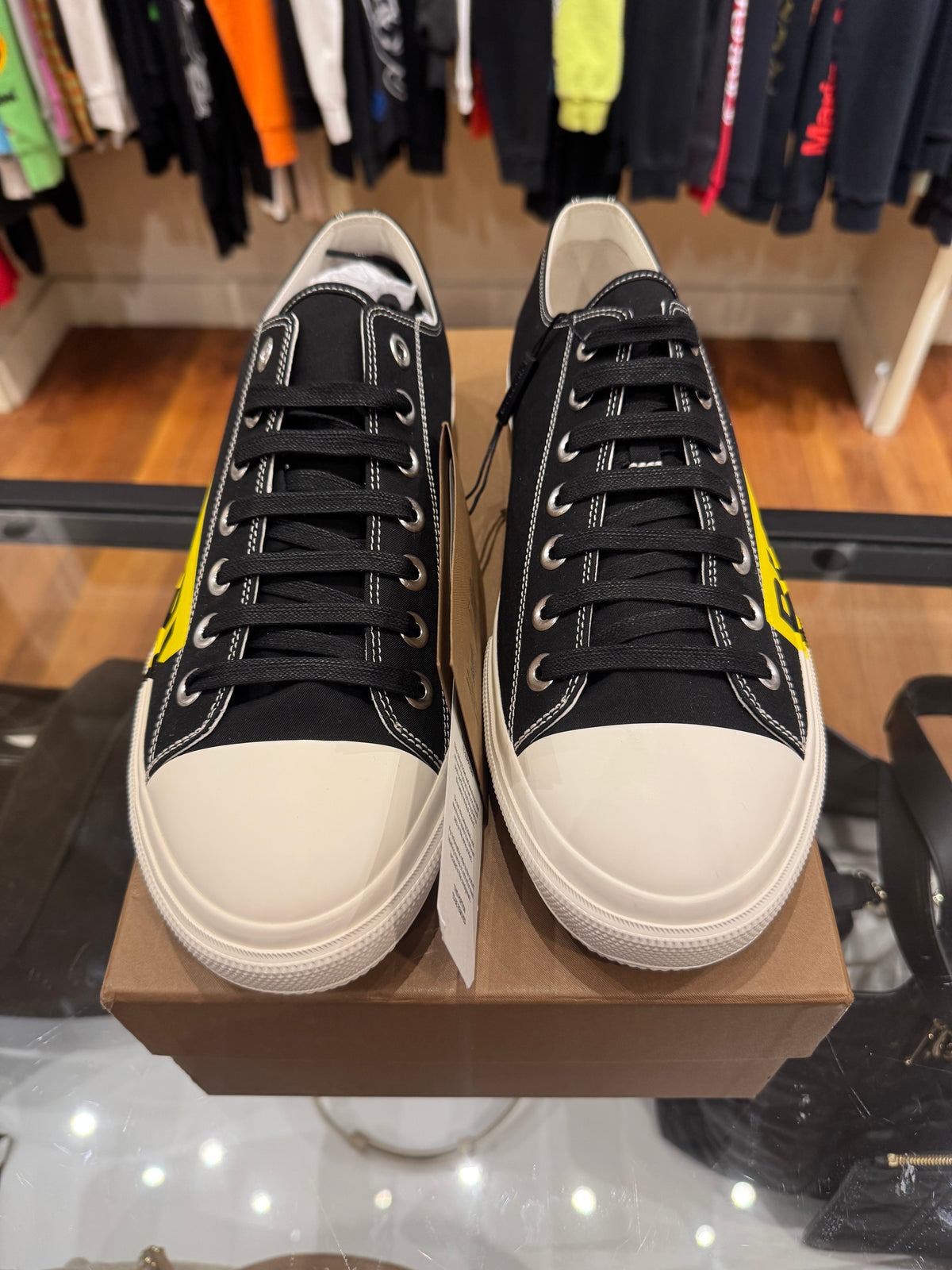 Burberry Larkhall Sneakers