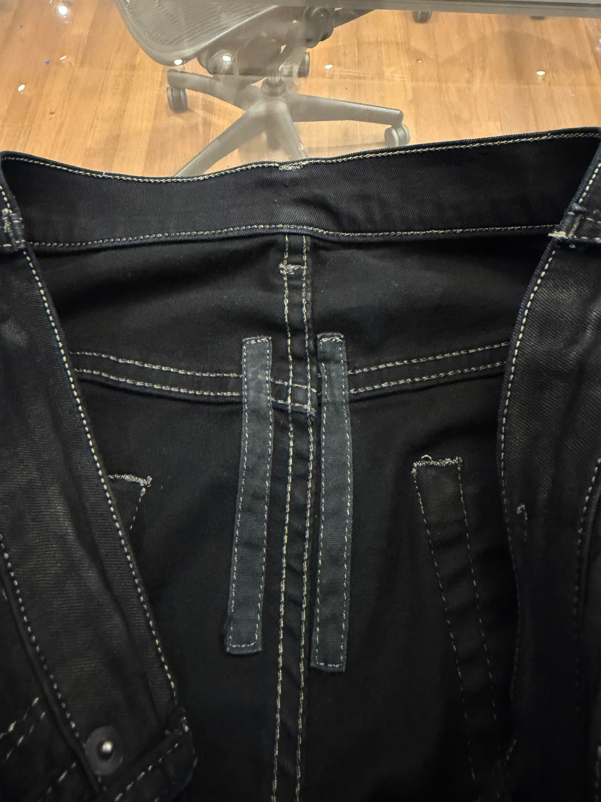 Rick Owens DRKSHDW Detroit
Cut Denim Jeans - Black