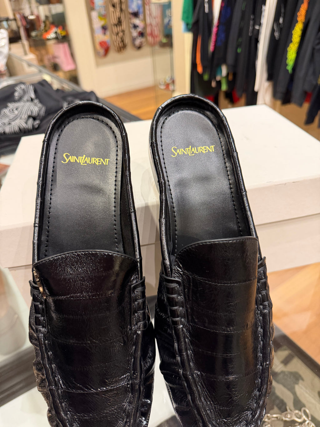 Yves Saint Laurent Mules - Black Cracked Leather