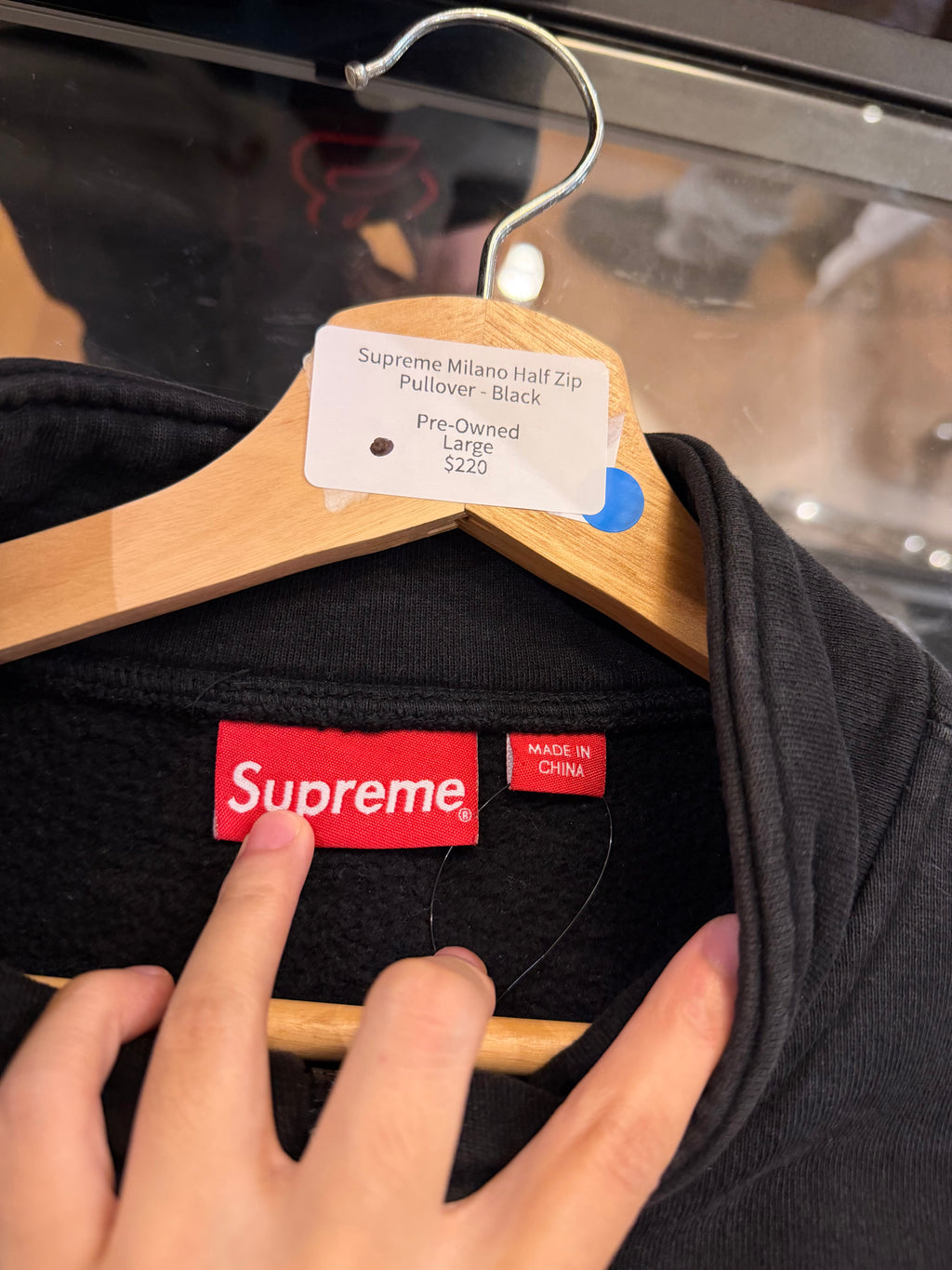 Supreme Milano Half Zip
Pullover