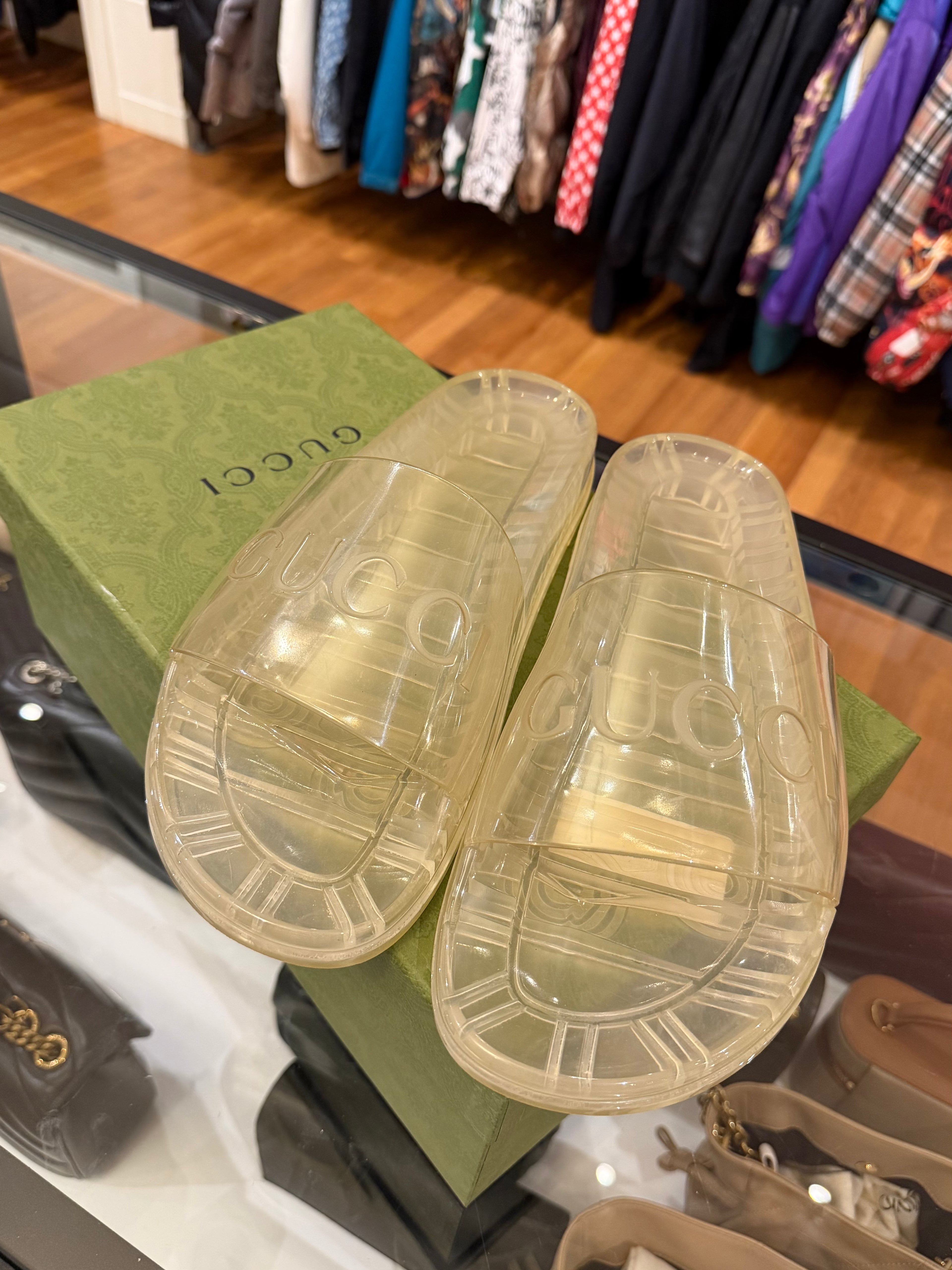 Gucci Pursuit Slide Sandals -
Clear