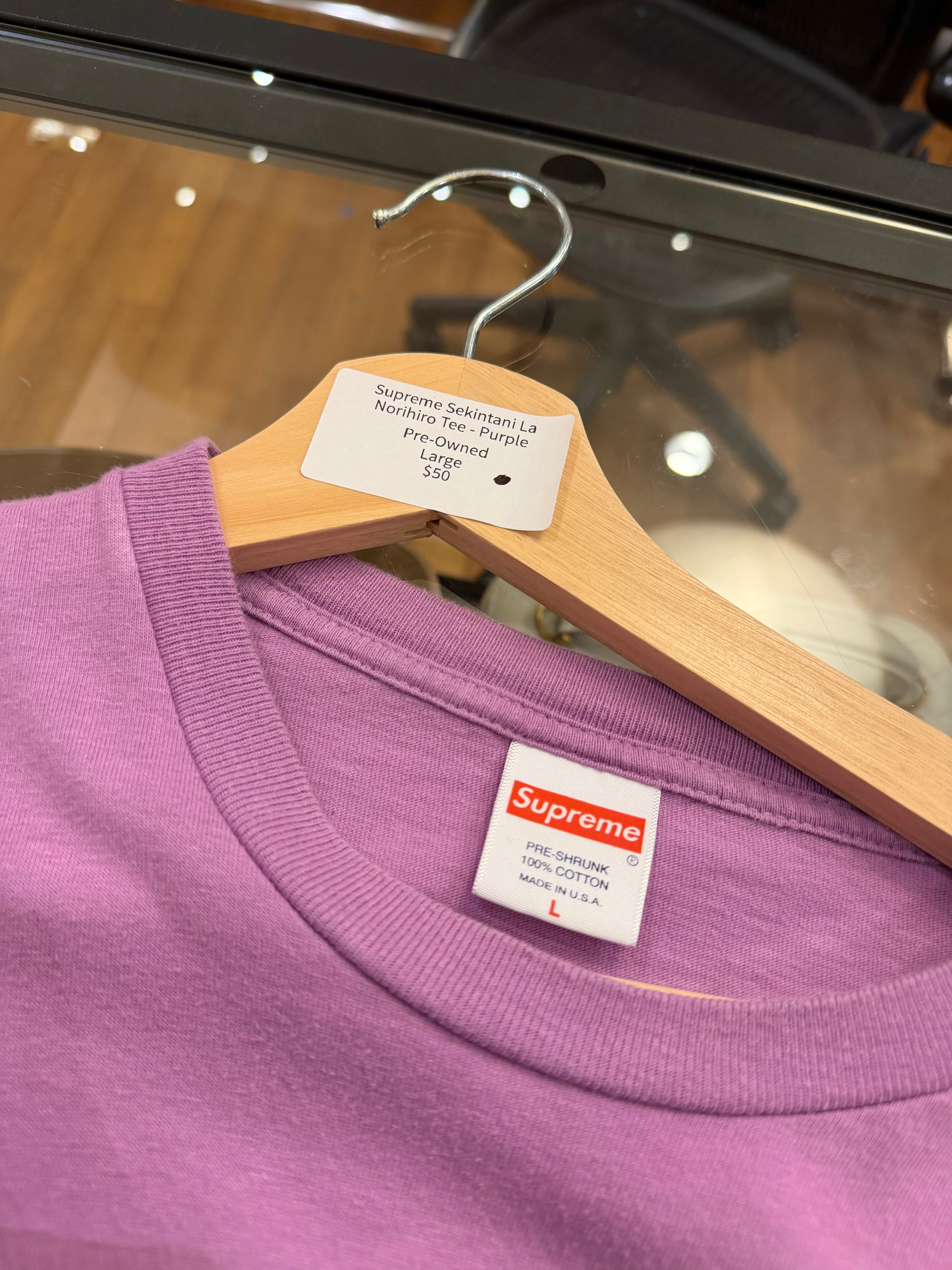 Supreme Sekintani La
Norihiro Tee - Purple