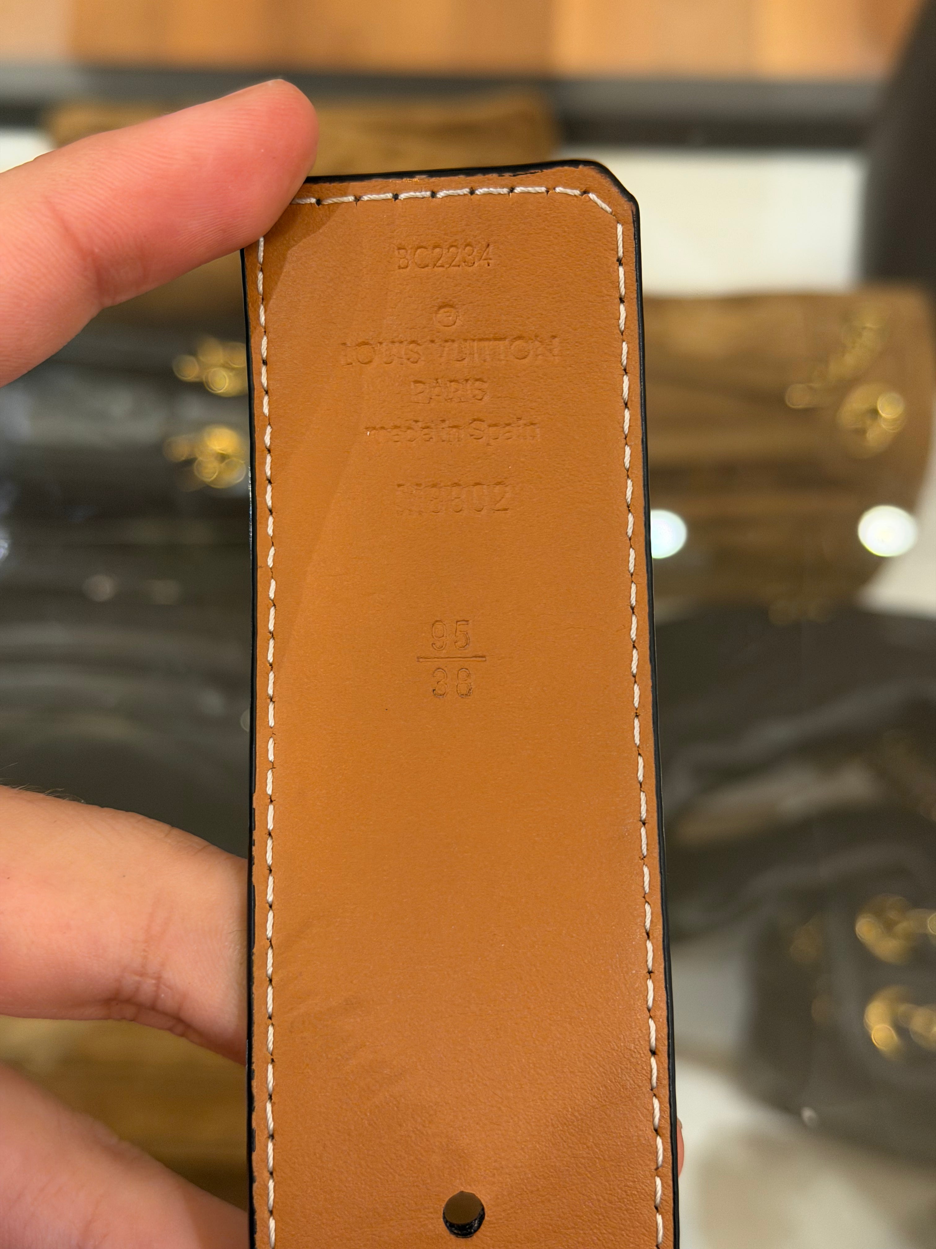 Louis Vuitton LV Ranch 40mm Reversible Belt