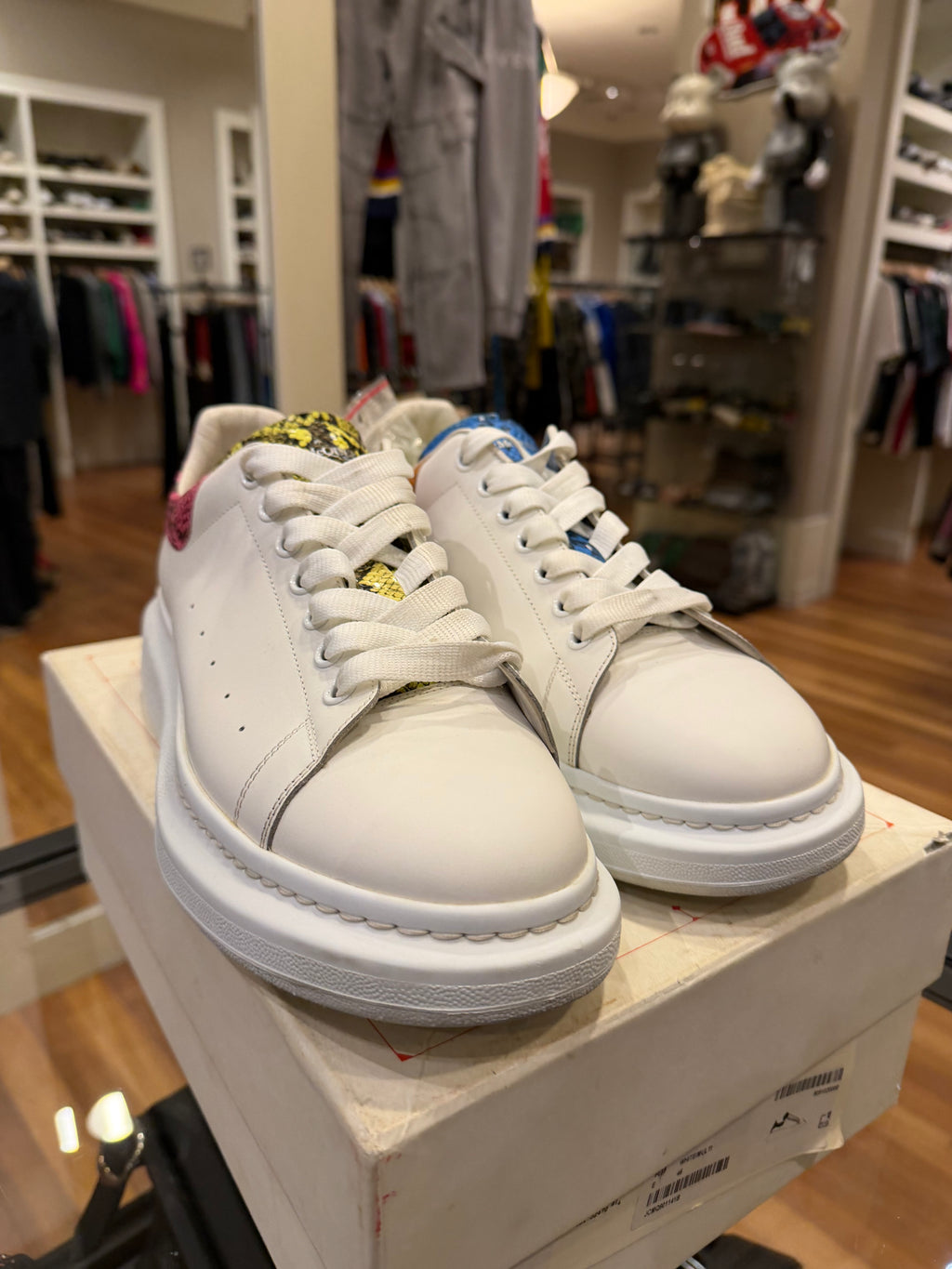 Alexander McQueen Oversized Sneaker - White/Multi Python