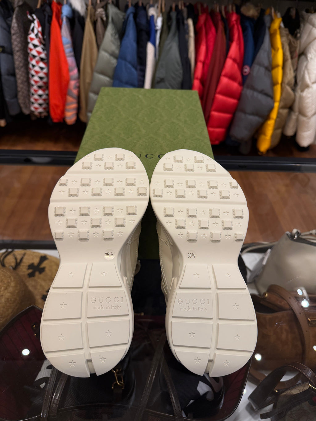 Gucci Rhyton Vintage Logo Leather Sneaker in ivory