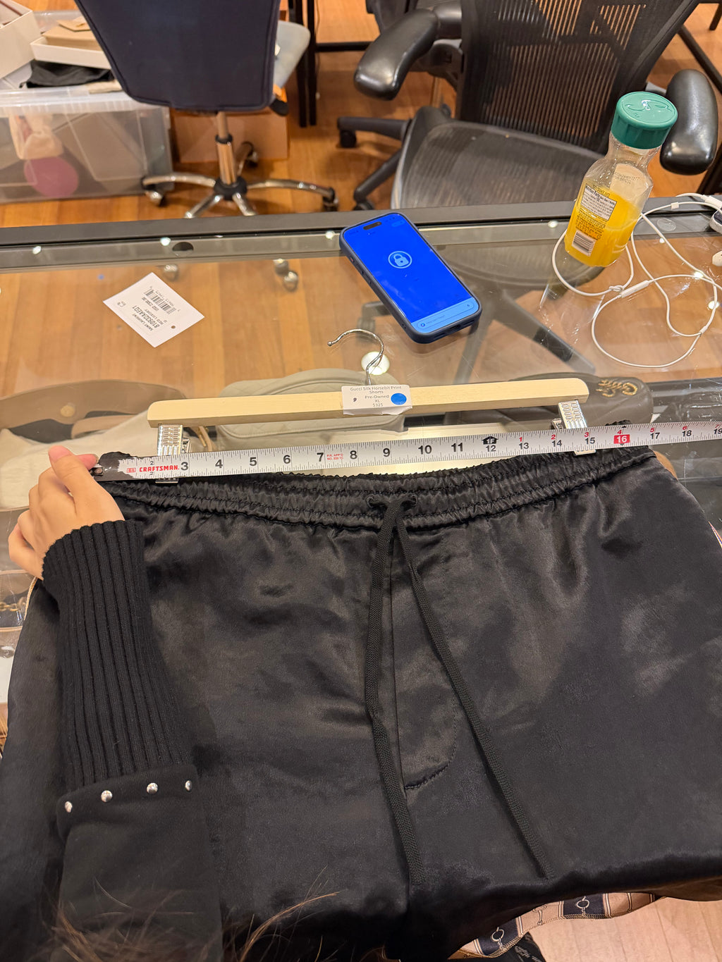 Gucci Silk Horsebit Print
Shorts