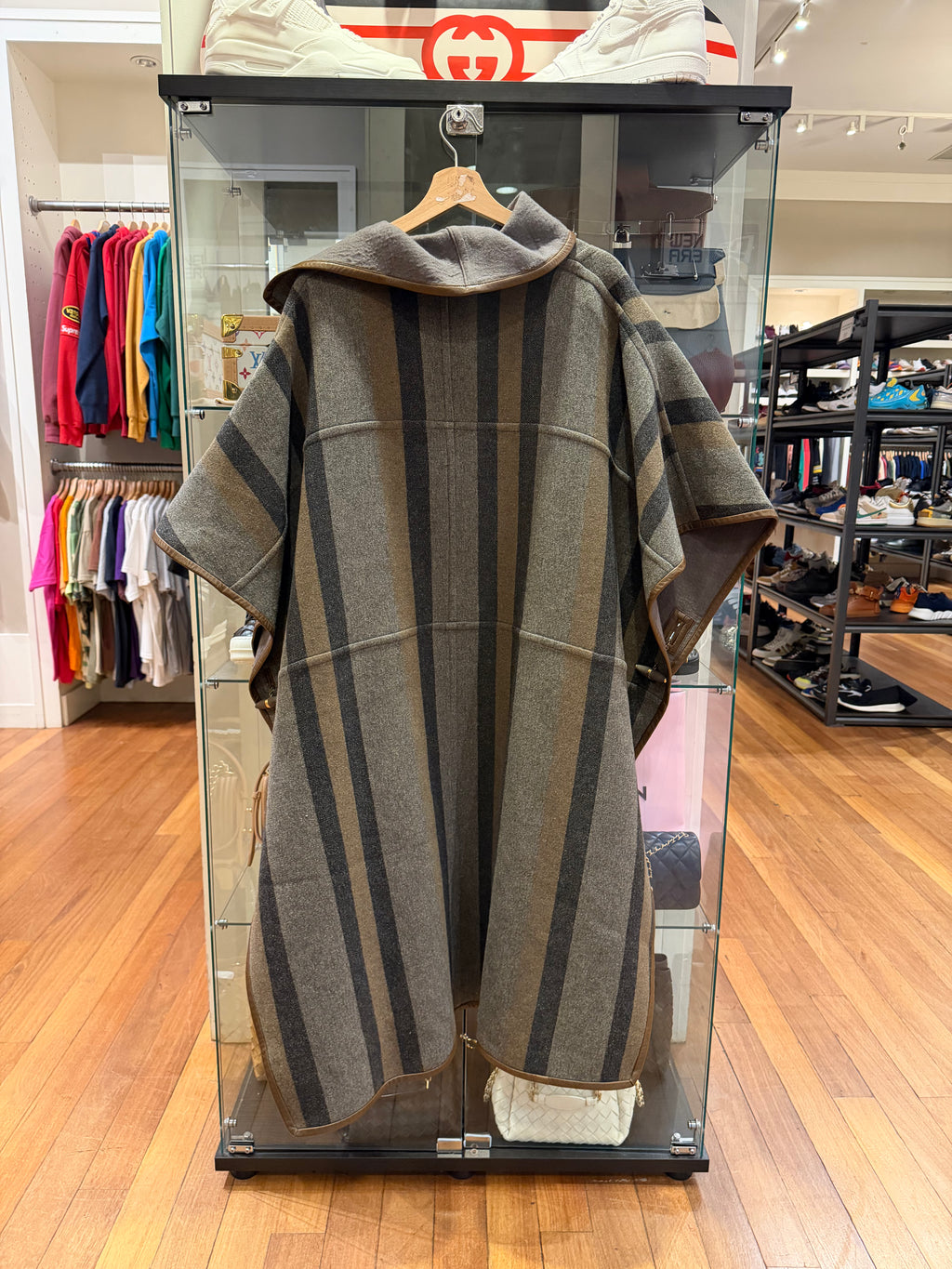 Chloe Striped Wool Poncho
Cloak - Grey/Brown