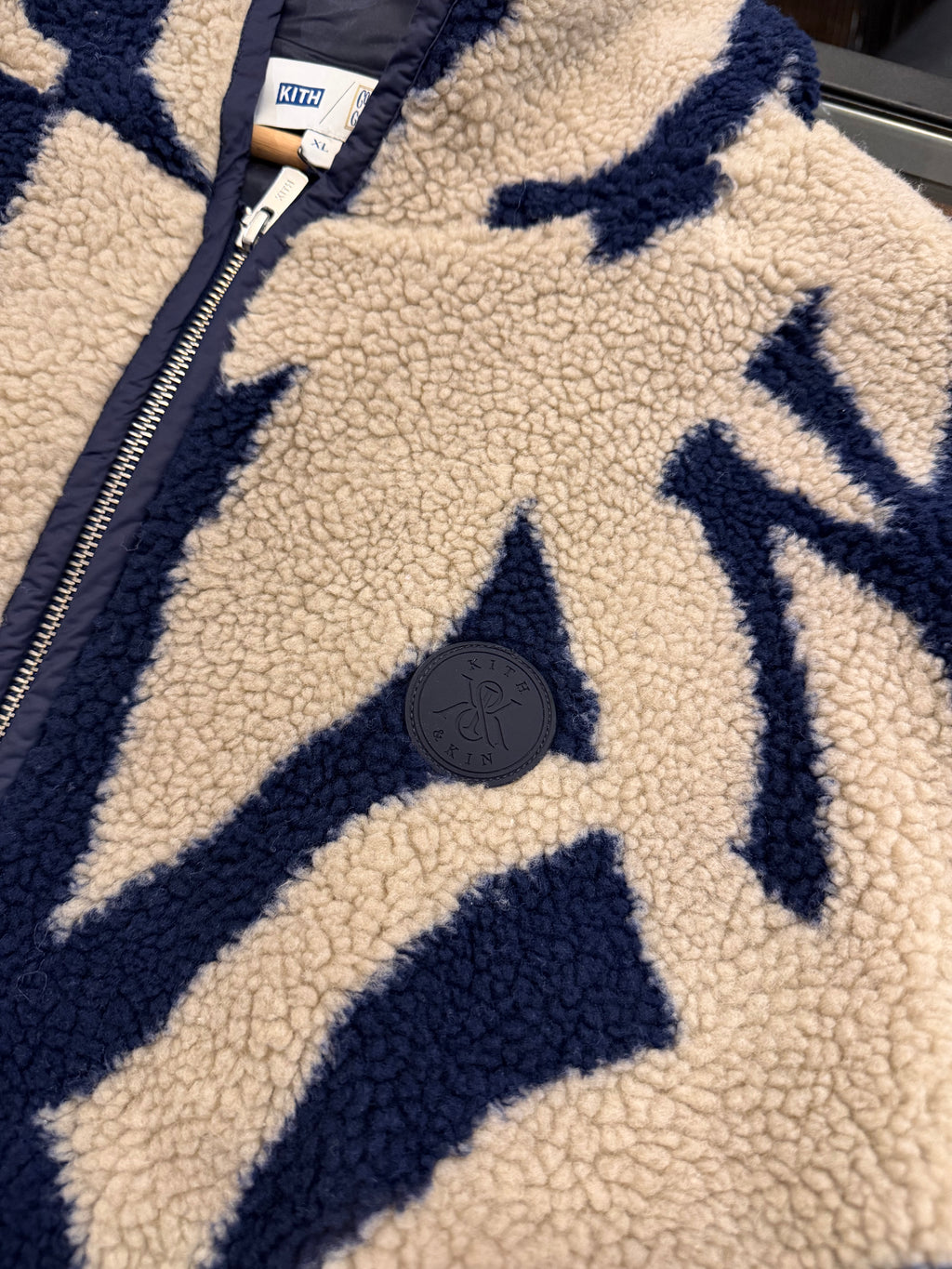 Kith New York Yankees
Hooded Pinehurst Sherpa
Jacket