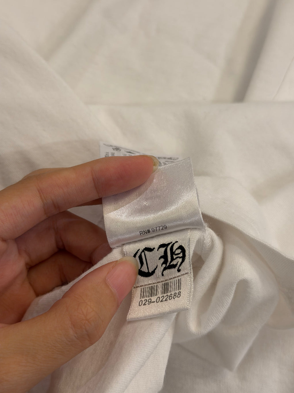 Chrome Hearts Scroll Logo
Pocket Tee