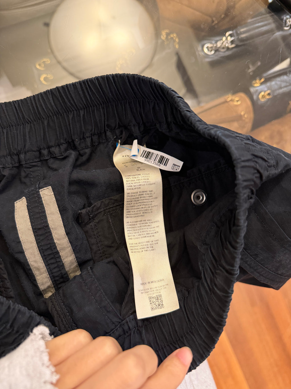 Rick Owens DRKSHDW
Bauhaus Shorts