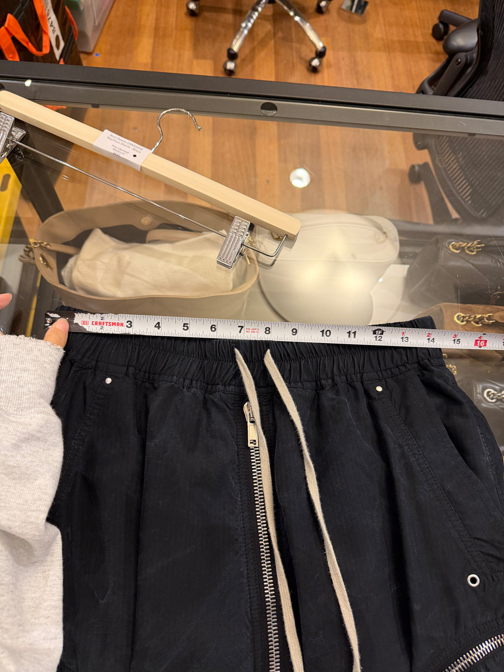 Rick Owens DRKSHDW
Bauhaus Shorts