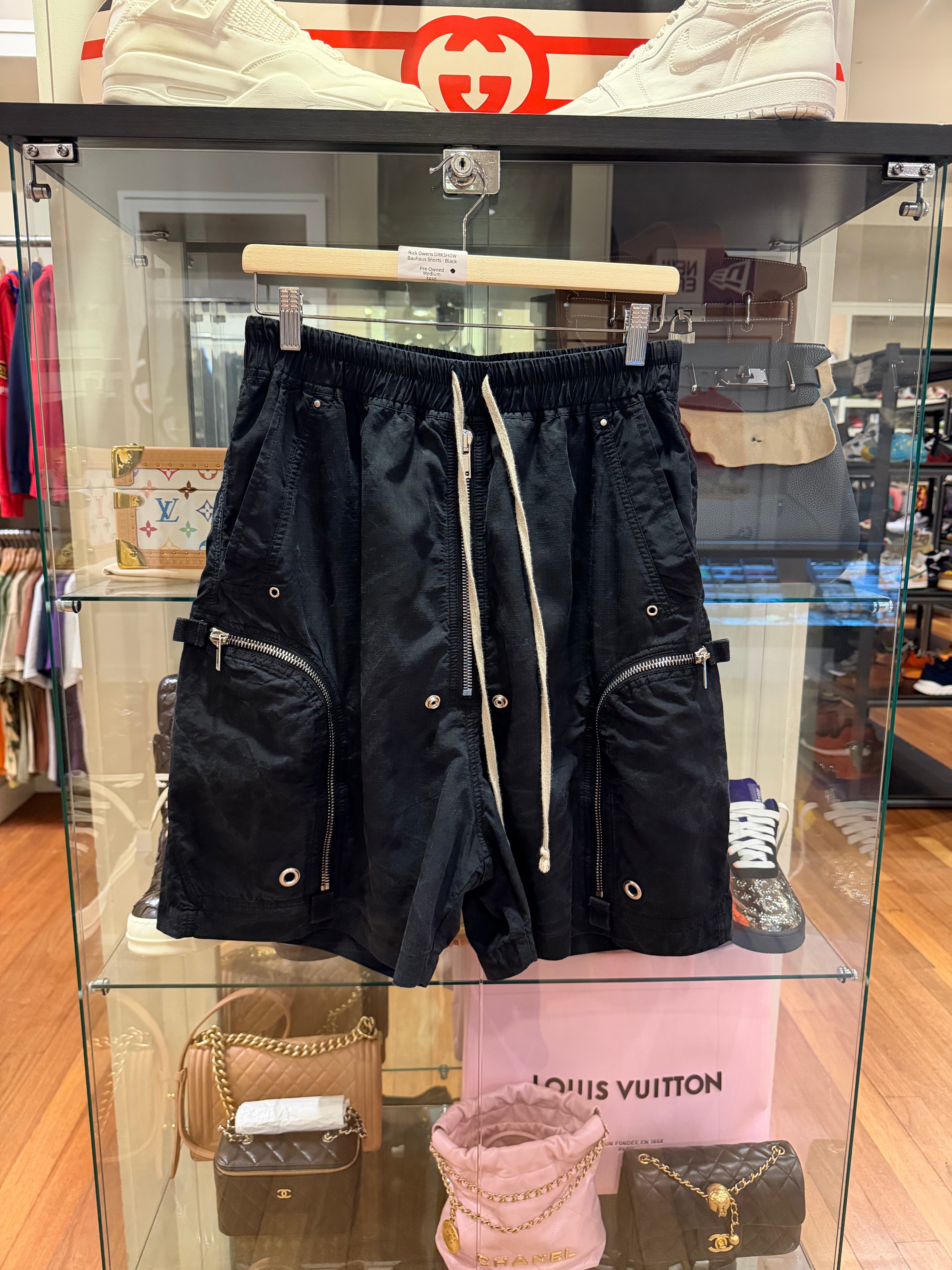 Rick Owens DRKSHDW
Bauhaus Shorts