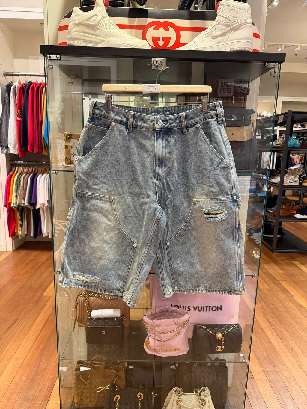 Greedy Unit 'Loose Screw'
Denim Shorts