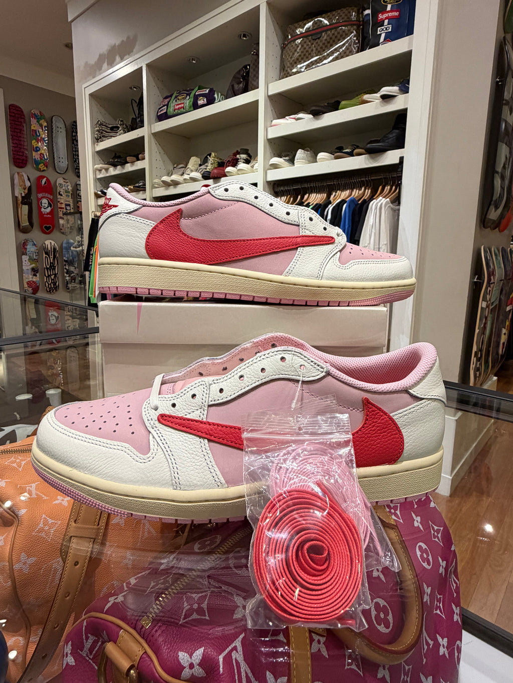 Jordan 1 Retro Low OG SP - Travis Scott Sail Tropical