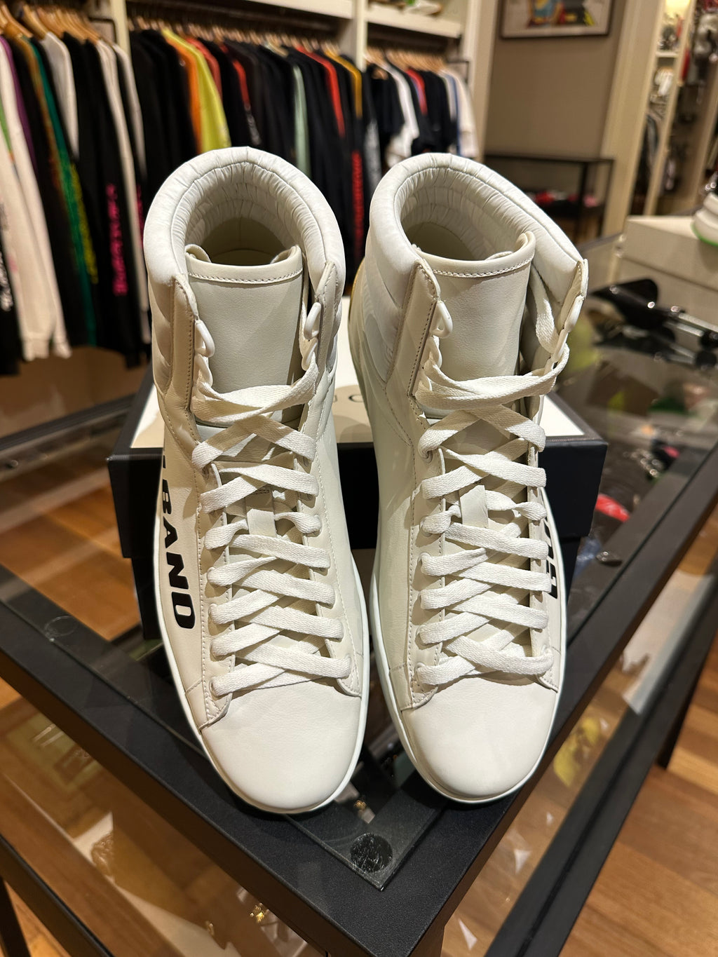Gucci Band Sneakers – Size US 9