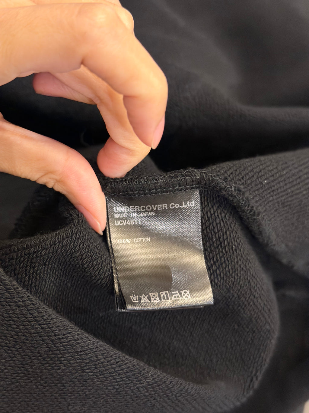 Undercover AW18
Astronautics Agency Full Zip -
Black