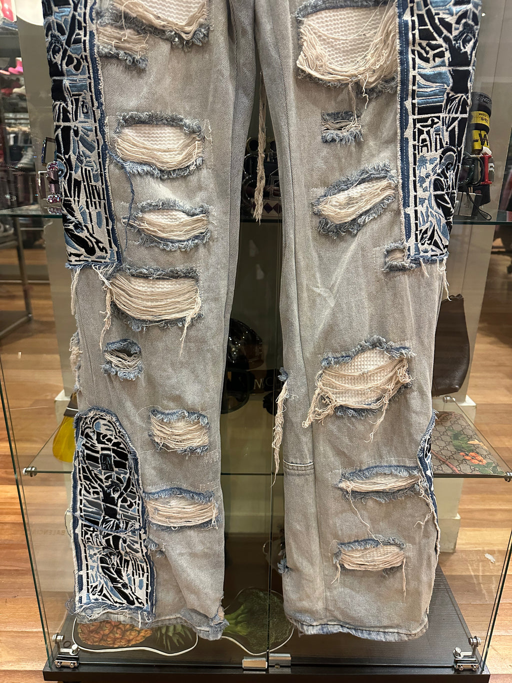 Who Decides War Jeans – Size 36