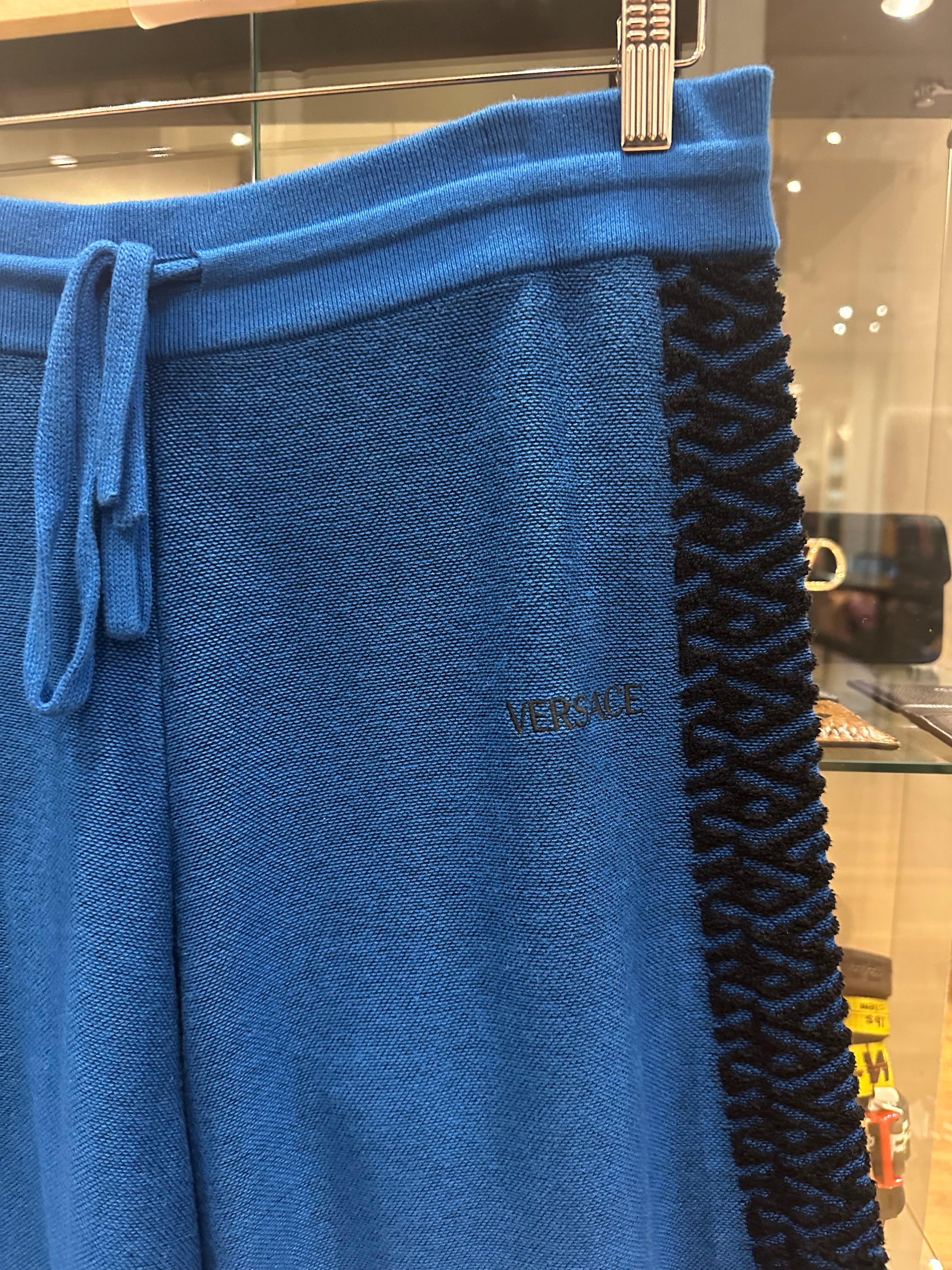 Versace Shorts – Size 36