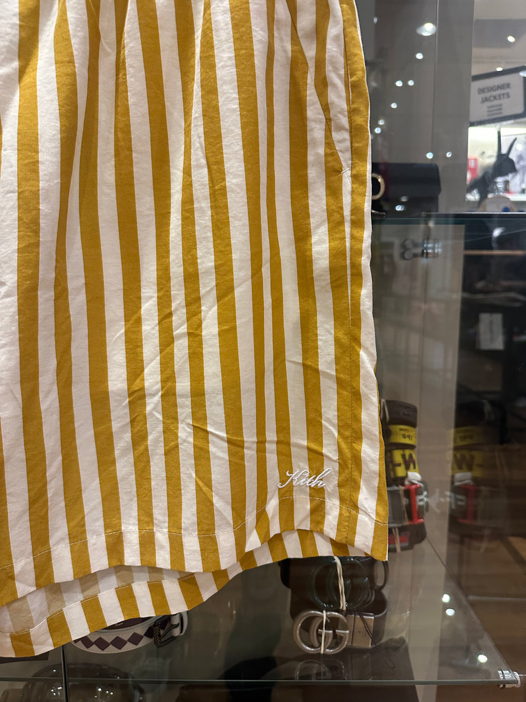Kith Shorts – Size XL