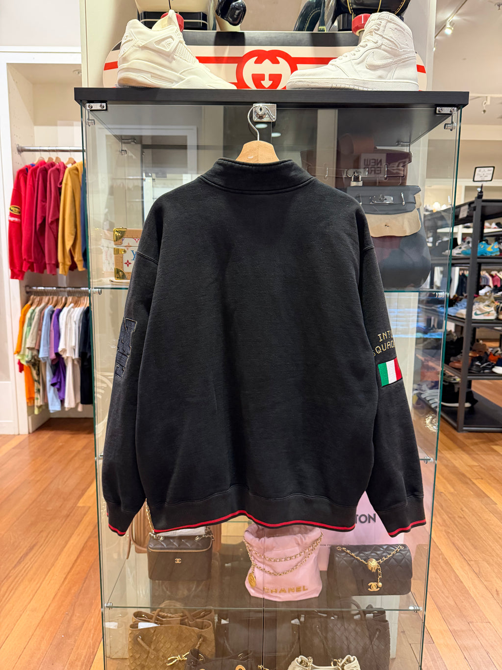 Supreme Milano Half Zip
Pullover