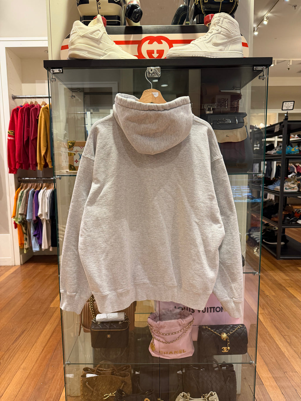 Supreme Small Box Logo
Hoodie